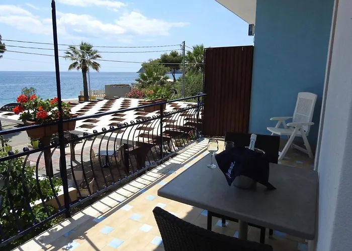 Chrismare Hotel