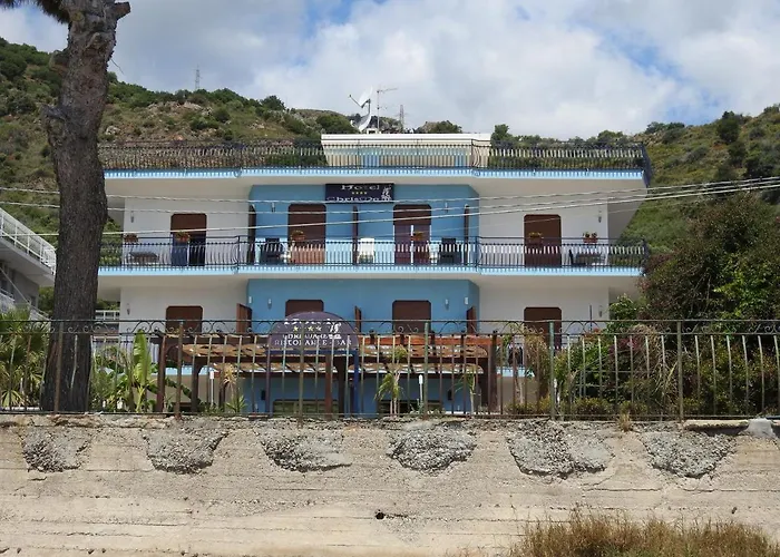 Chrismare Hotel