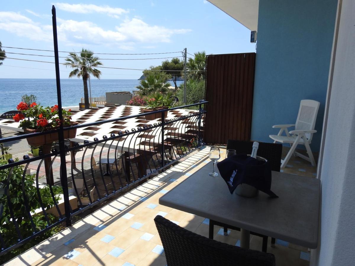 Chrismare Hotel