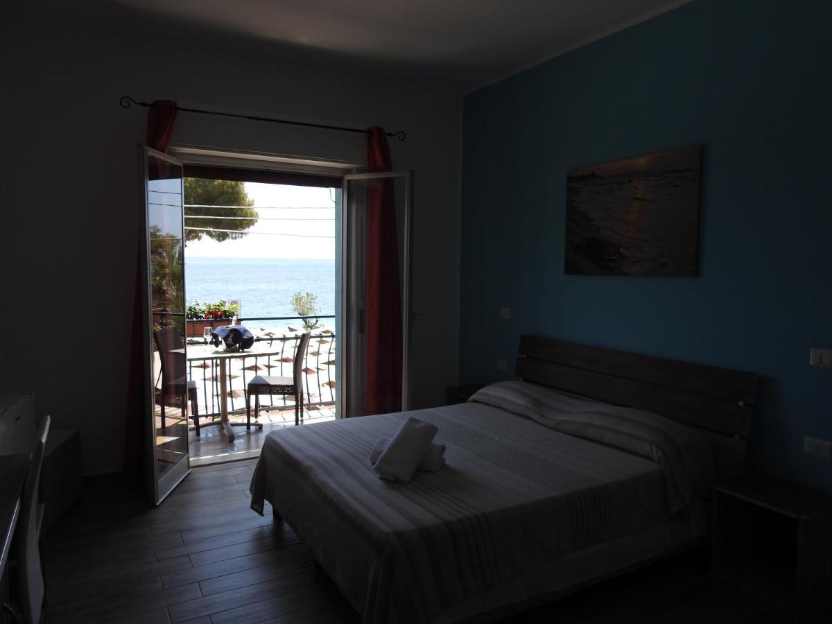 Chrismare Hotel 4*